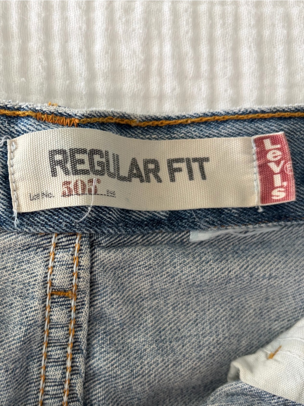 Levi's Women's Regular Fit Light Blue Jeans vintage